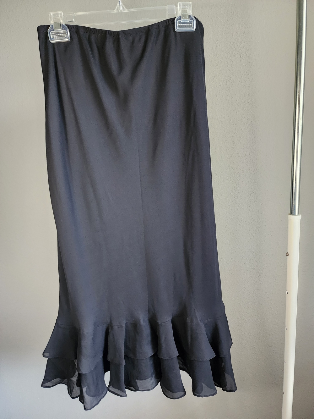 Women's Black Midi Skirt with Ruffled Hem